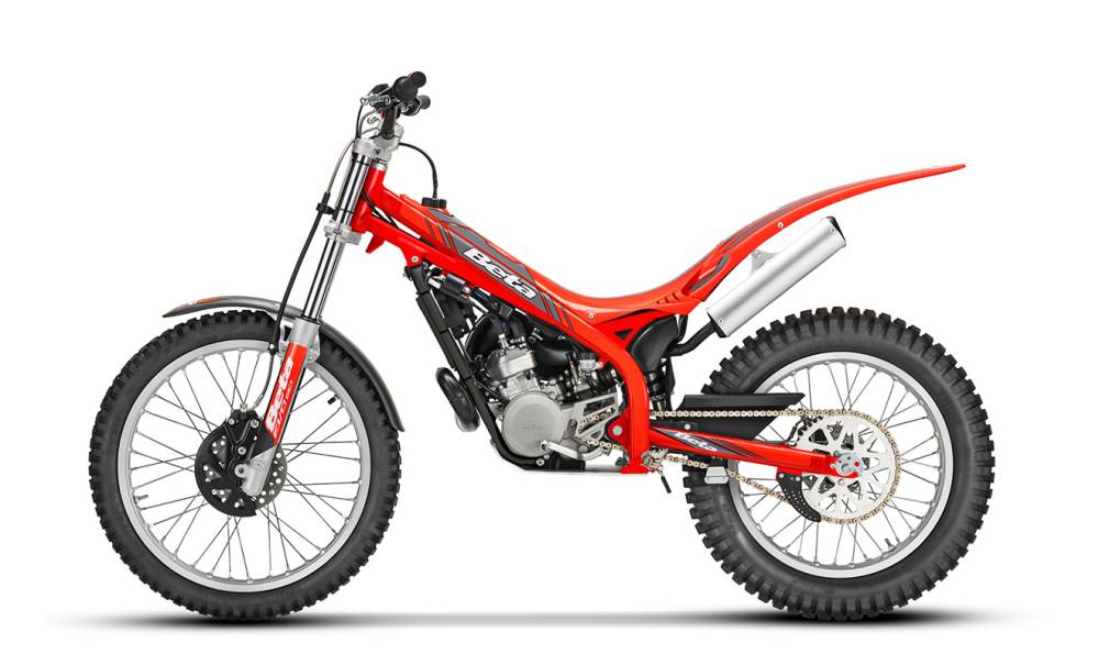 EVO-jr-MY25_side