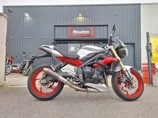Triumph Street Triple 675 R 2016